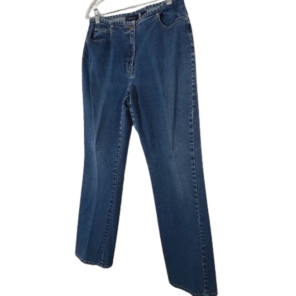 Vintage Crazy Horse Flattering Jeans 🎉Host Pick🎉 - Picture 3 of 8